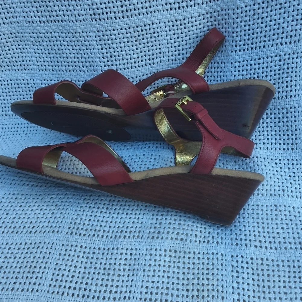 Lauren Ralph Lauren Criss Cross Leeather Wedge Sandals 10
